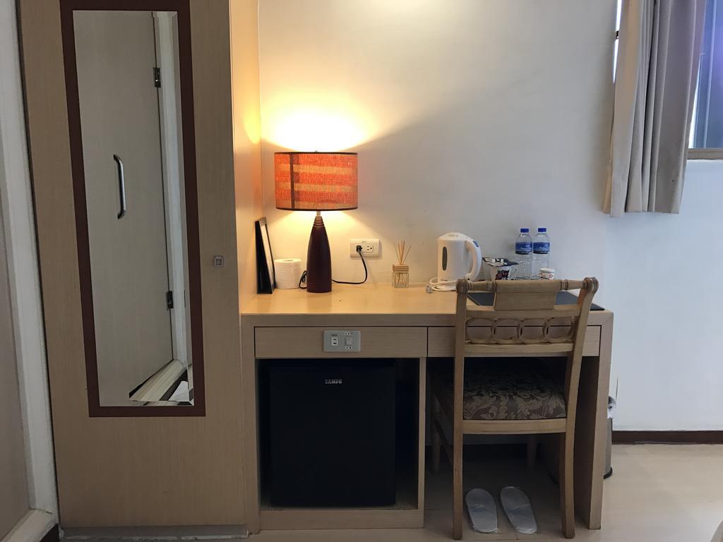 Fu Chang Hotel Тайпей Екстериор снимка
