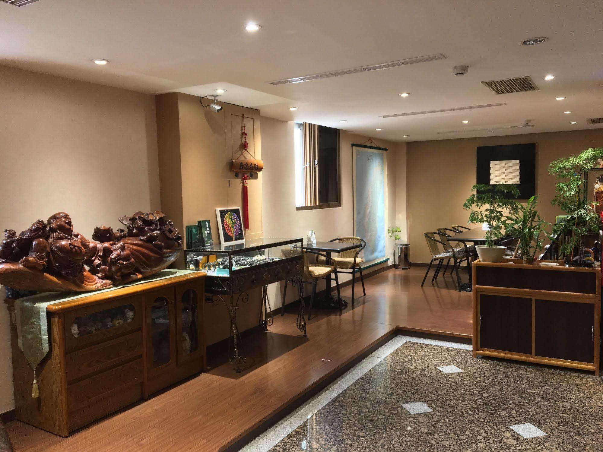 Fu Chang Hotel Тайпей Екстериор снимка
