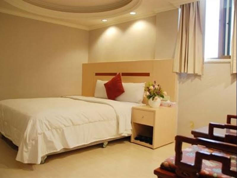 Fu Chang Hotel Тайпей Екстериор снимка
